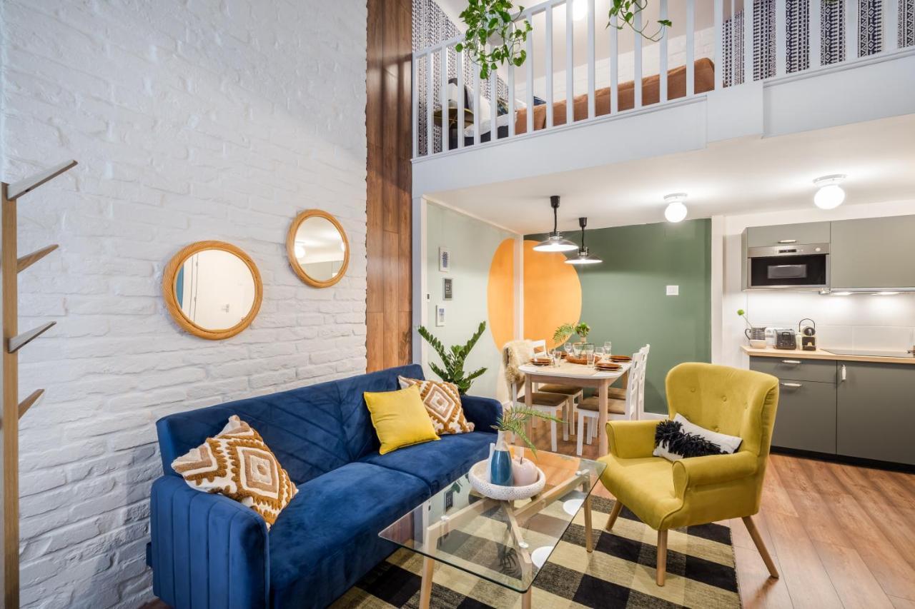 Colorful Designer Home In The Heart Of Budapest Extérieur photo